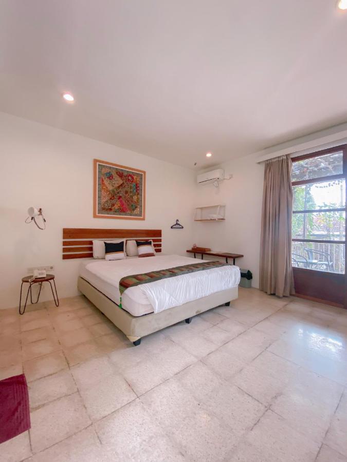 Augustina Home Malang Extérieur photo